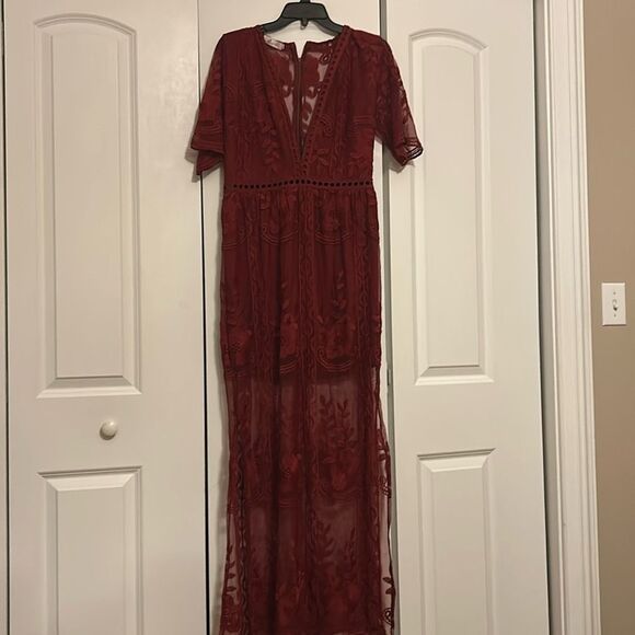 Dresses & Skirts - Eleter Women's Maroon Red V-Neck Lace Overlay Maxi Dress Size L